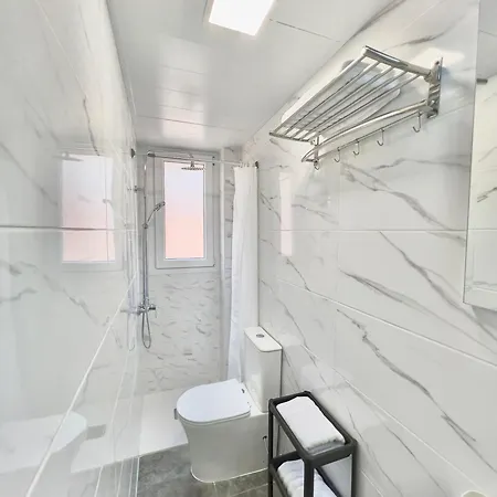 Lm * Λορέτ Ντε Μαρ