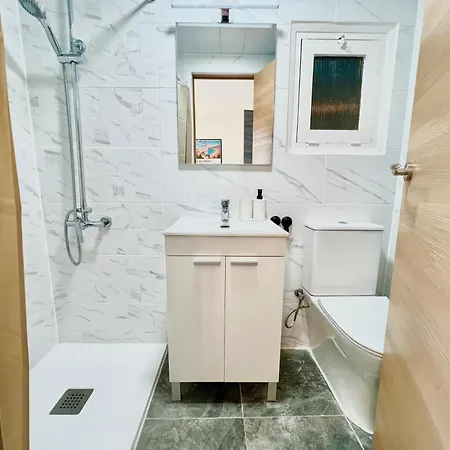 Lm Λορέτ Ντε Μαρ