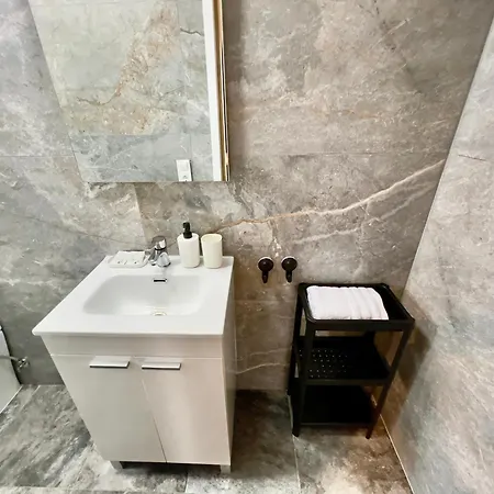 فندق Lm