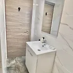 Lm 酒店